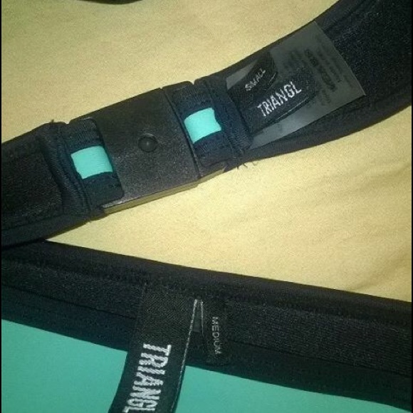 TRIANGL (mint -suit) - Picture 3 of 3