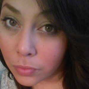 Meet your Posher, Yvette