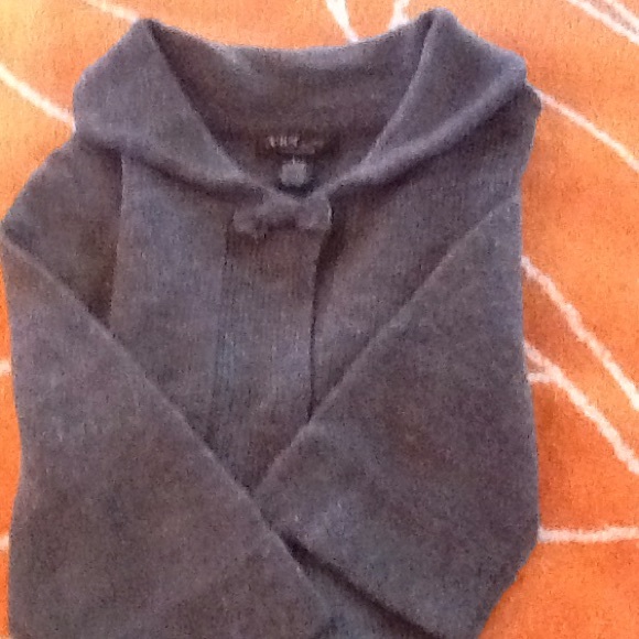 Vintage Cardigan w/3/4 sleeves - Picture 2 of 4