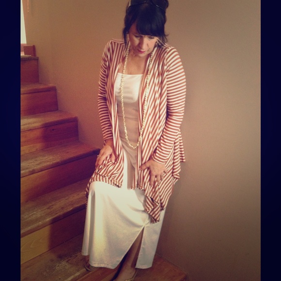 Retired nurse seeks new career in fashion & fun! - Picture 2 of 6