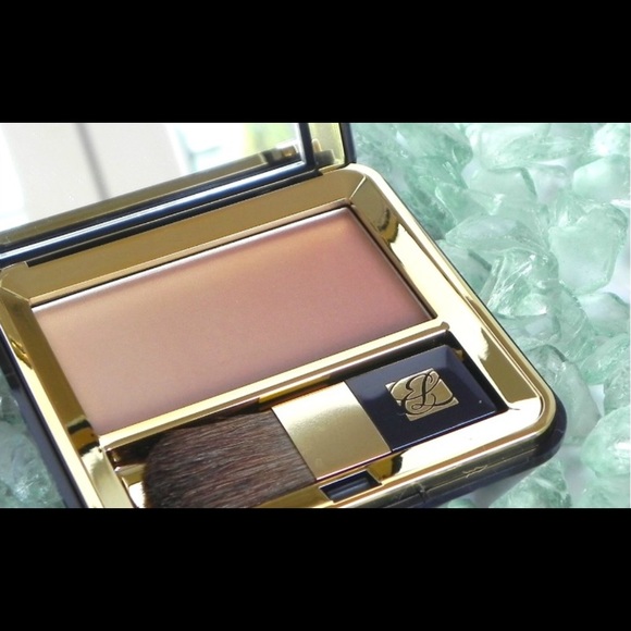 Limited Edition EL Nude Nuance - Picture 1 of 3