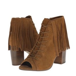 🆕LISTING Steve Madden Fringe Peep Toe Bootie #7