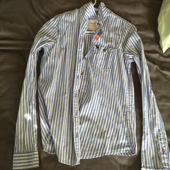 Women's button down