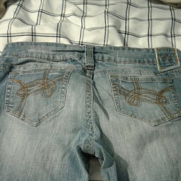 Hydraulic jeans - Picture 3 of 3
