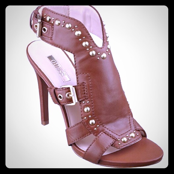 Guess Shoes - LN GUESS Cooper Heels MUST SEE! 🎊