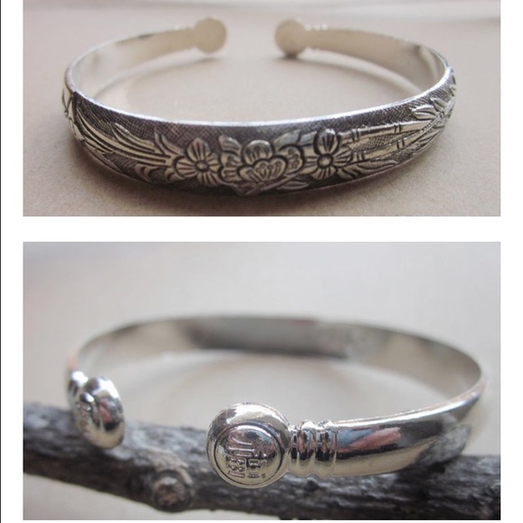 NWT Retro Tibetian Silver Handcrafted Bracelet - Picture 3 of 4