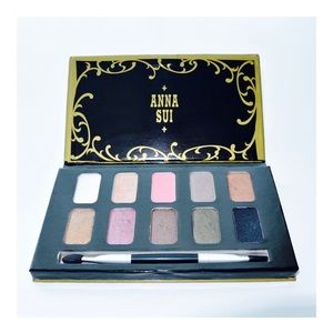 Anna Sui Eyeshadow Palette / Like New