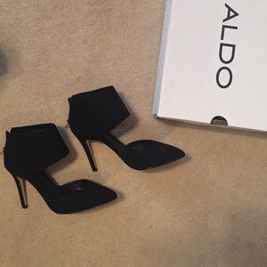 Carmelothe Aldo Heels, black.