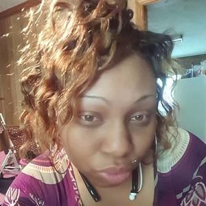 Meet your Posher, Nikki