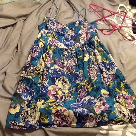 Flower dress tank straps