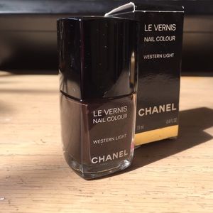 Chanel nail polish
