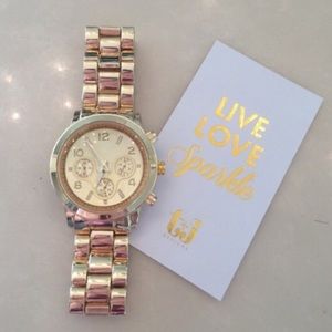 🔹FINAL $🔹 NEW! Classic Gold link watch