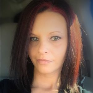 Meet your Posher, Janel