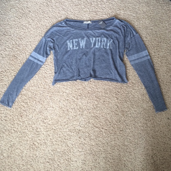 Abercrombie and Fitch Long Sleeve Crop Top