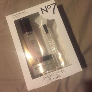No.7 Advance Renewal Anti-aging peel kit No7