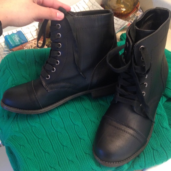Rampage Combat Boots - Picture 1 of 4
