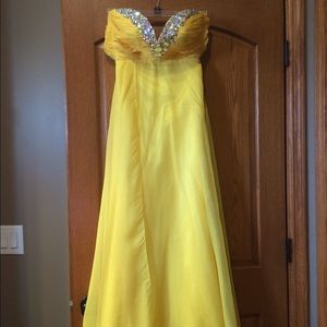 Prom dress