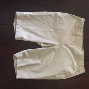 Talbots 14W walking shorts. Khaki 12" inseam