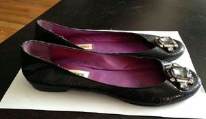 Steve Madden snake skin black embellished flats