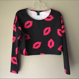 H&M Lips Crop Top
