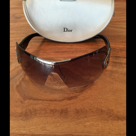 💯% Authentic Dior Airspeed Sunglasses