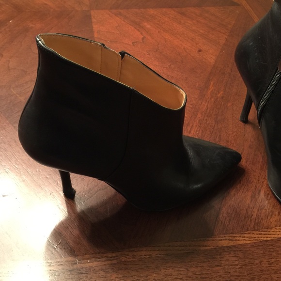 Booties - Picture 3 of 4