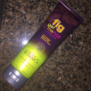 Tanning lotion- fig get me not by Swedish beauty