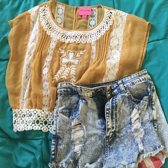 Shorts and box top