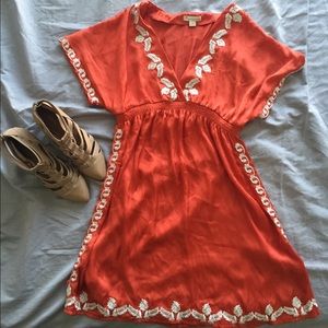 Embroidered kimono dress