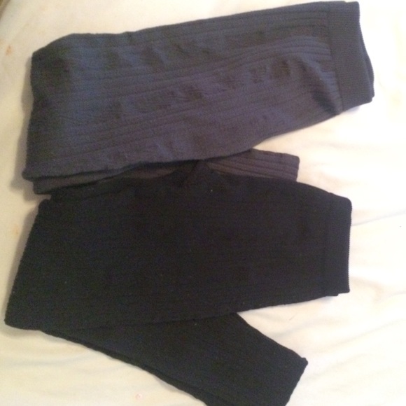 2 leggings ‼️SOLD‼️