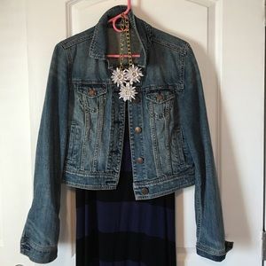 Excellent condition American Eagle jean jacket