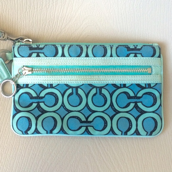 Coach Handbags - Coach Poppy Wristlet