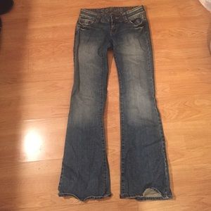 Delia's jeans
