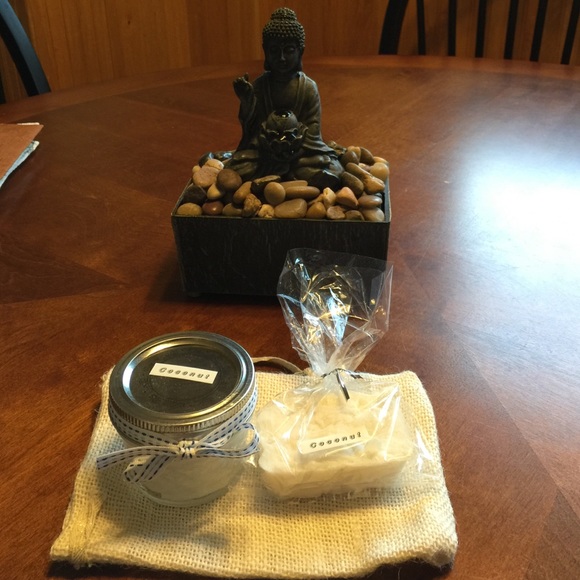 🌞 Homemade Organic Coconut oil Soap & Lotion!! 🌞