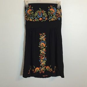 Dress, perfect for summer days or date night!
