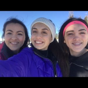 Meet your Posher, Daniels