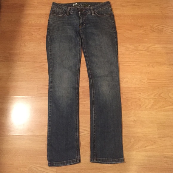 Bullhead Denim Jeans
