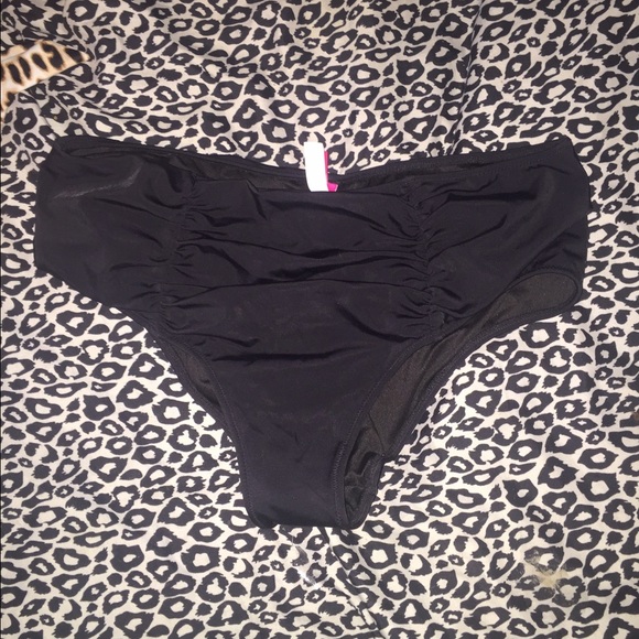High wasted bikini bottoms