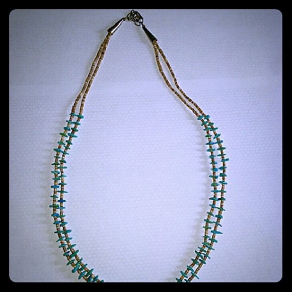 Shell & turquoise necklace