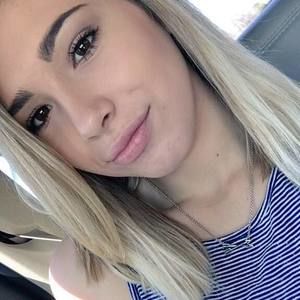 Meet your Posher, Tori