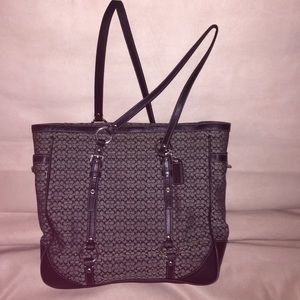 Coach Signature 19404 Tote Handbag