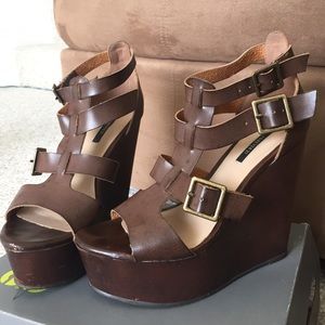 Brown Wedges