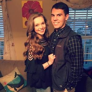 Meet your Posher, Alexis