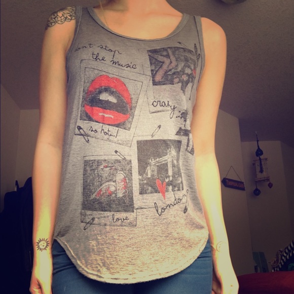 Adorable graphic tank top