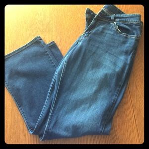 Levis curvy boot cut 529 size 16 gently worn