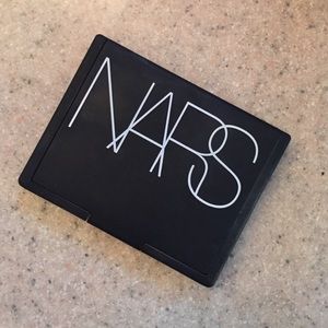 lightly used nars orgasm / Laguna duo