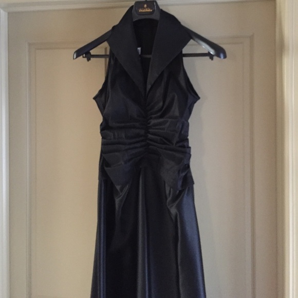 Tadashi Shoji Black Sleeveless Evening Gown