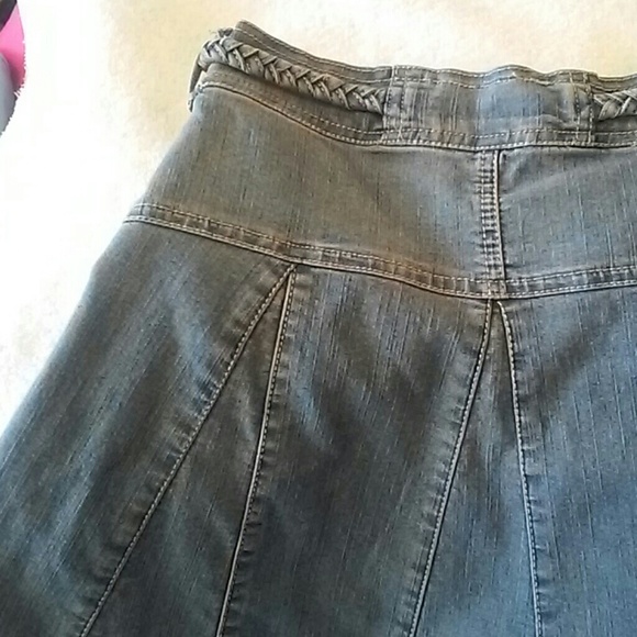 Denim Midi fit &flare skirt sz JR. 0 - Picture 2 of 4