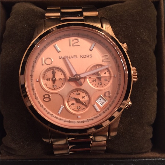 Michael Kors rose gold watch