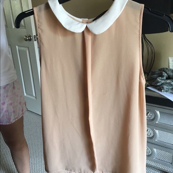 Collared Top with Button down at the back